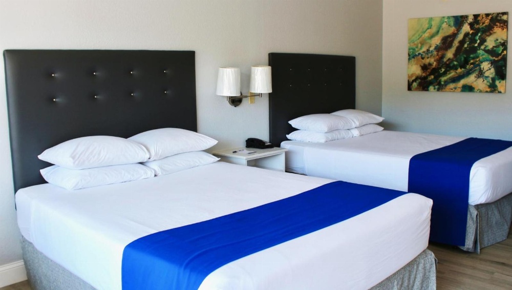 Room image 2