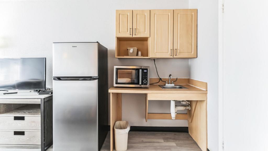 Room image 4